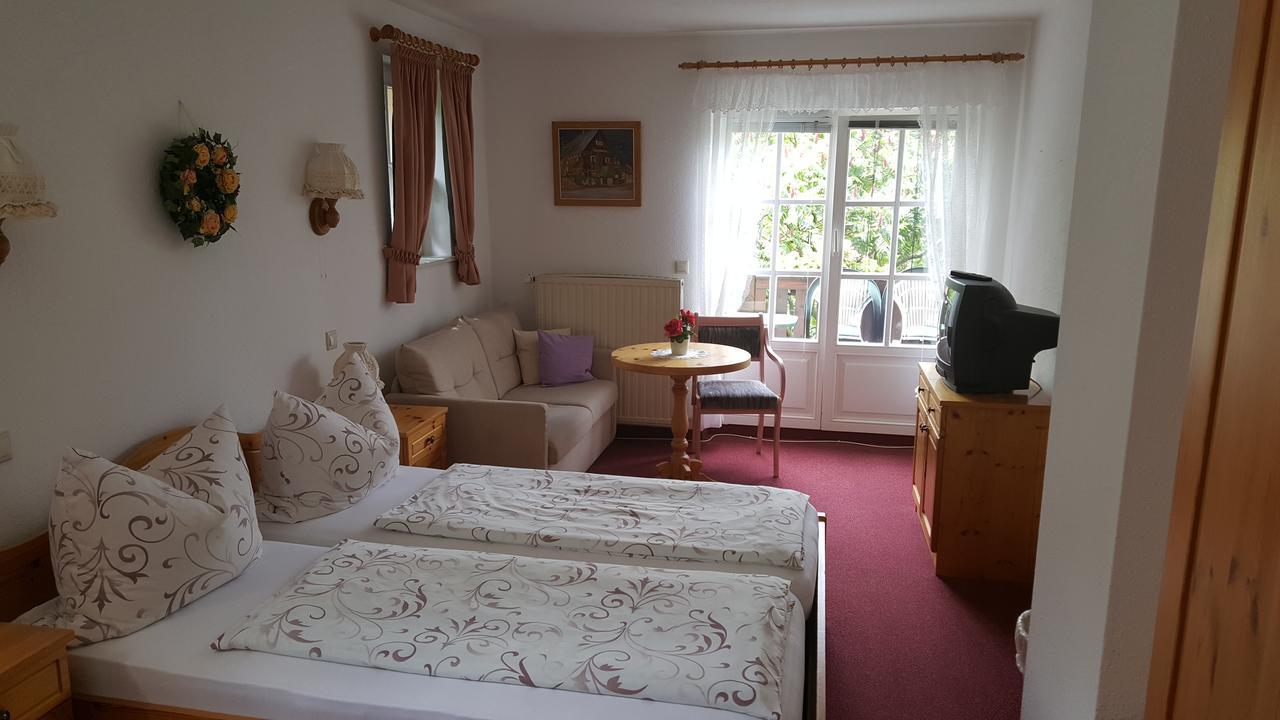 Jaegerheim Loebsal Hotel Lobsal Exterior photo